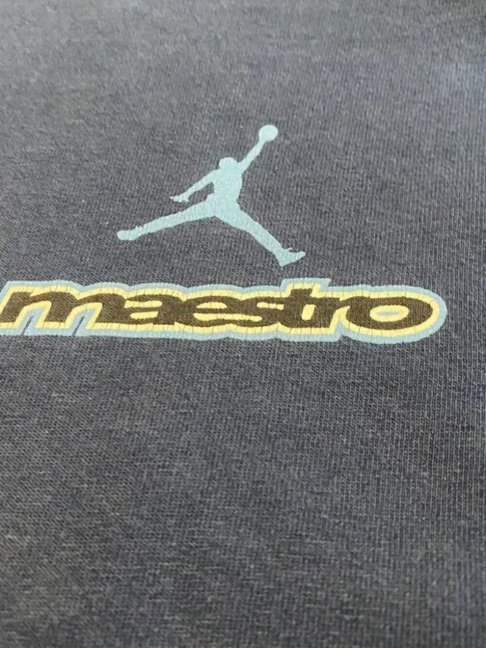 Nike 90S Michael Jordan Maestro Print Shirt for Men Size L